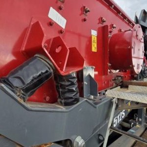 foto 25.7t sortyrowka 300t/h mobil Maximus 512S / RubbleMaster HS5000 M