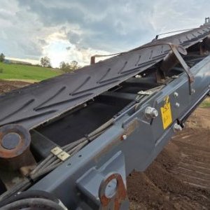 foto 25.7t sortyrowka 300t/h mobil Maximus 512S / RubbleMaster HS5000 M