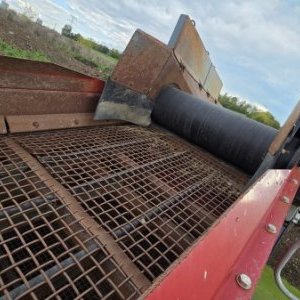 foto 25.7t sortyrowka 300t/h mobil Maximus 512S / RubbleMaster HS5000 M